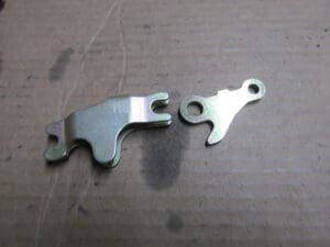 60711621 STAFFA GANASCE FRENO A MANO ALFA SPIDER GIULIA GT NUOVO ORIGINALE