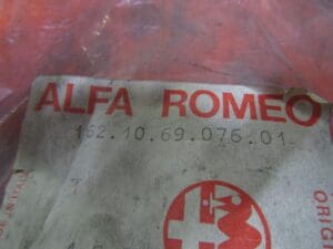 162106907601 SPORTELLO CRUSCOTTO ALFA 90 NUOVO ORIGINALE - immagine 3