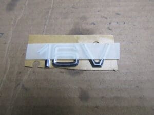 targa16V  TARGHETTA SIGLA 16V ALFA NUOVO ORIGINALE