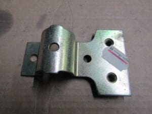 60506482 CAVALLOTTO INFERIORE SUPPORTO CODA CAMBIO ALFA 33 NUOVO ORIGINALE