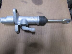 60617519 POMPA FRIZIONE ALFA 145 146 NUOVO ORIGINALE