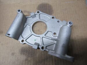 60614731 COPERCHIO POMPA OLIO ALFA 155 164 2.0 TS NUOVO ORIGINALE