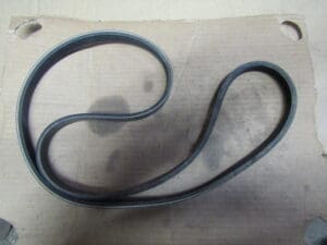 60567578 CINGHIA A/C ALTERNATORE ALFA 155 164 NUOVO ORIGINALE