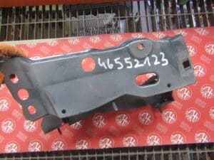 46552123 LAMIERATO SUPPORTO FARO DX ALFA 145 NUOVO ORIGINALE