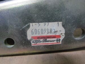 60609883 CERNIERA SINISTRA COFANO VANO MOTORE ALFA 155 NUOVO ORIGINALE