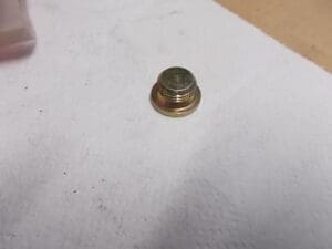 60805079 TAPPO BASAMENTO ALFA 156 NUOVO ORIGINALE