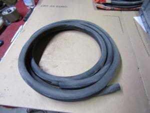 60627214 GUARNIZIONE GIROPORTA ANTERIORE DX 146 NUOVO ORIGINALE