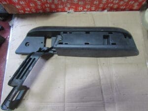 1124079 BRACCIOLO TIRAPORTA ALFA 33 SX NUOVO ORIGINALE