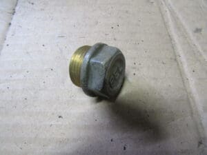 1186236081540  TAPPO ALFETTA GIULIETTA NUOVO ORIGINALE