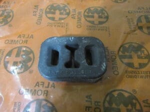 60609574 TASSELLO SILENZIATORE ALFA 145 146 155 NUOVO ORIGINALE