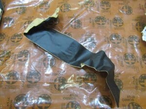 60604689 RIVESTIMENTO ADESIVO SX PORTA ANTERIORE ALFA 146 NUOVO ORIGINALE