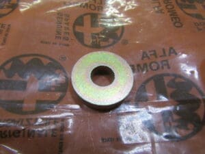 107825000000 RONDELLA SPESSORE ALFASUD ALFA 33 NUOVO ORIGINALE