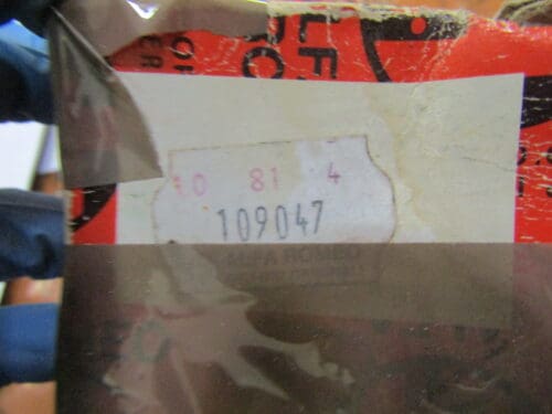 109077 CAPPUCCIO CANDELA ALFASUD ALFA 33 NUOVO ORIGINALE - immagine 2