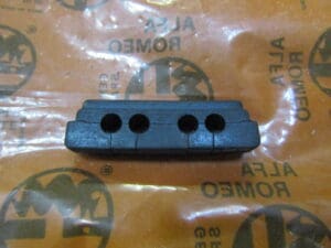 60805462 GUIDA PASSACAVI CANDELE ALFA 164 TURBO NUOVO ORIGINALE