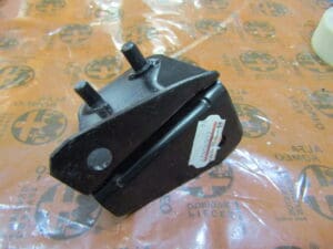 60806812 CERNIERA SEDILE POSTERIORE ALFA 155 NUOVO ORIGINALE