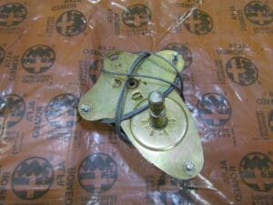 807218 ALZAVETRO POST SX ALFETTA NUOVO ORIGINALE