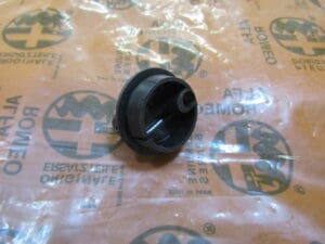 102197 TAPPO SACCA TERGI ALFASUD ALFA 33 NUOVO ORIGINALE