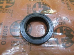 60524104  PARAOLIO SEMIASSE DIFFERENZIALE POSTERIORE ALFA  33 4×4 NUOVO ORIGINALE