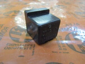 60538905 RELE TERGICRISTALLI ALFA 33 NUOVO ORIGINALE