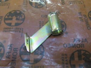 823998290 SUPPORTO COMANDO FRENO A MANO ALFA 164 NUOVO ORIGINALE