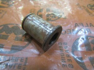 60506831 PERNO COMANDO DISTRIBUZIONE ALFA 75 155 164 SPIDER NUOVO ORIGINALE