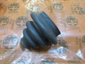 60729242 CUFFIA SEMIASSE ALFA  75  NUOVO ORIGINALE