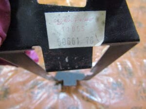 116555066170 SUPPORTO CORNICE ALFETTA GIULIETTA NUOVO ORIGINALE