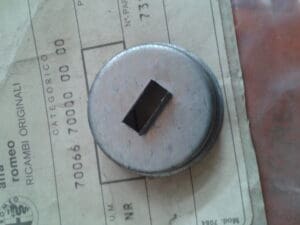 700667 PIATTELLO FERMO ALFASUD ALFA 33 NUOVO ORIGINALE