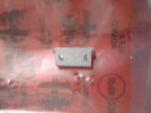 60810139 GRAFFETTA GOCCIOLATOIO ALFA 145 146 NUOVO ORIGINALE