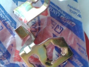 7747209 STAFFA DX COMANDO IDRAULICO FRENI ALFA 155 NUOVO ORIGINALE