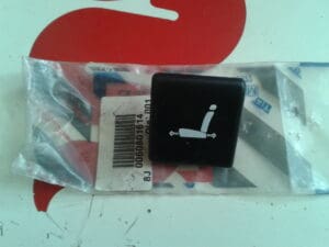 60801614  LEVA SEDILE DX ALFA  164 NUOVO ORIGINALE