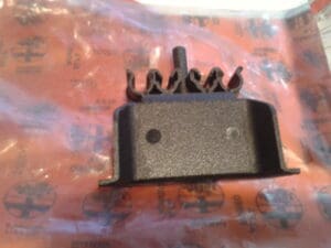 60779134 MOSTRINA CINTURE SICUREZZA ALFA 146 NUOVO ORIGINALE