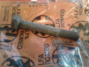 60521646 VITE ALBERO TRASMISSIONE ALFA 75 NUOVO ORIGINALE