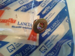 60806707 DISTANZIALE FILTRO ARIA ALFA 145 146 155 NUOVO ORIGINALE