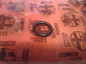 60801025 GUARNIZIONE TENUTA ASTA CAMBIO  ALFA 33 147 156 164 NUOVO ORIGINALE