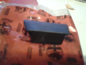 60622523 TAPPO PORTE LATERALI ALFA GTV SPIDER NUOVO ORIGINALE