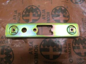 60554703 STAFFA SPECCHIETTO ALFA  SPIDER NUOVO ORIGINALE
