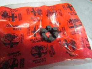 60521322 DADO TESTINA STERZO ALFA SZ RZ 75 NUOVO ORIGINALE