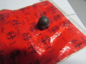 105410150600 DADO TESTATA ALFA GIULIA GT SPIDER NUOVO ORIGINALE